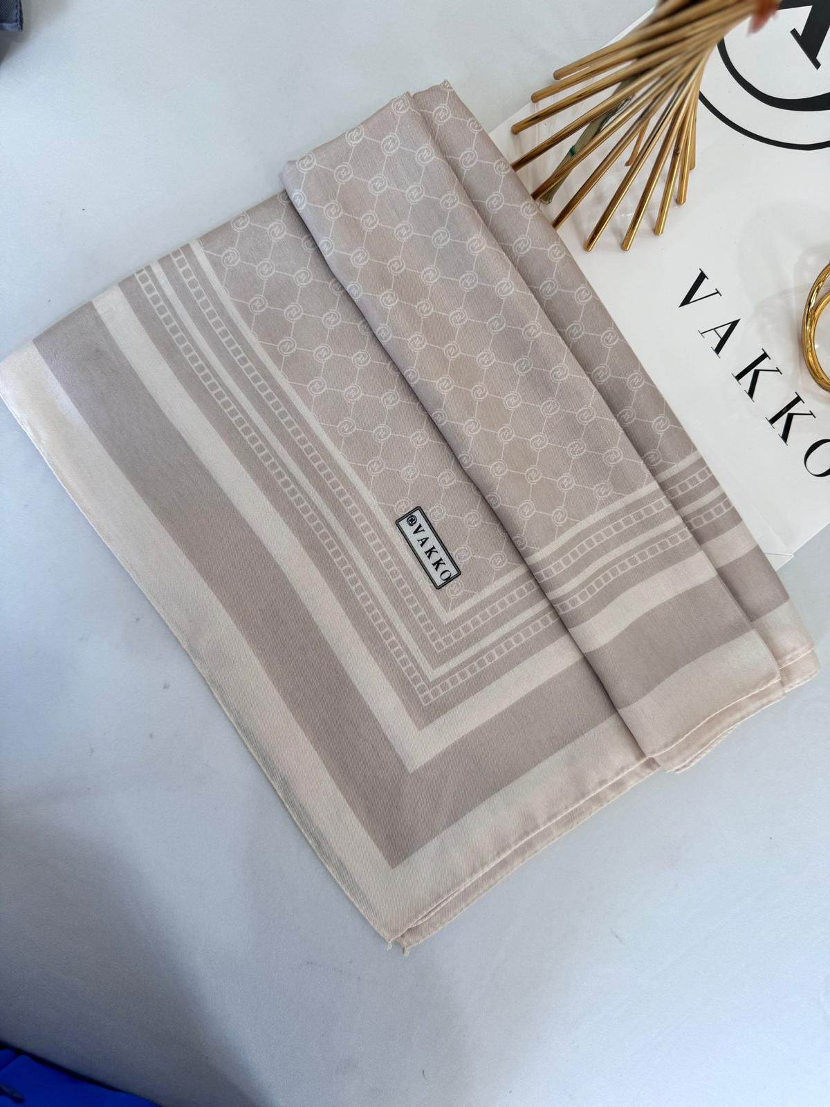 Vakko Desen Pamuk Soft Şal 61446 - Latte