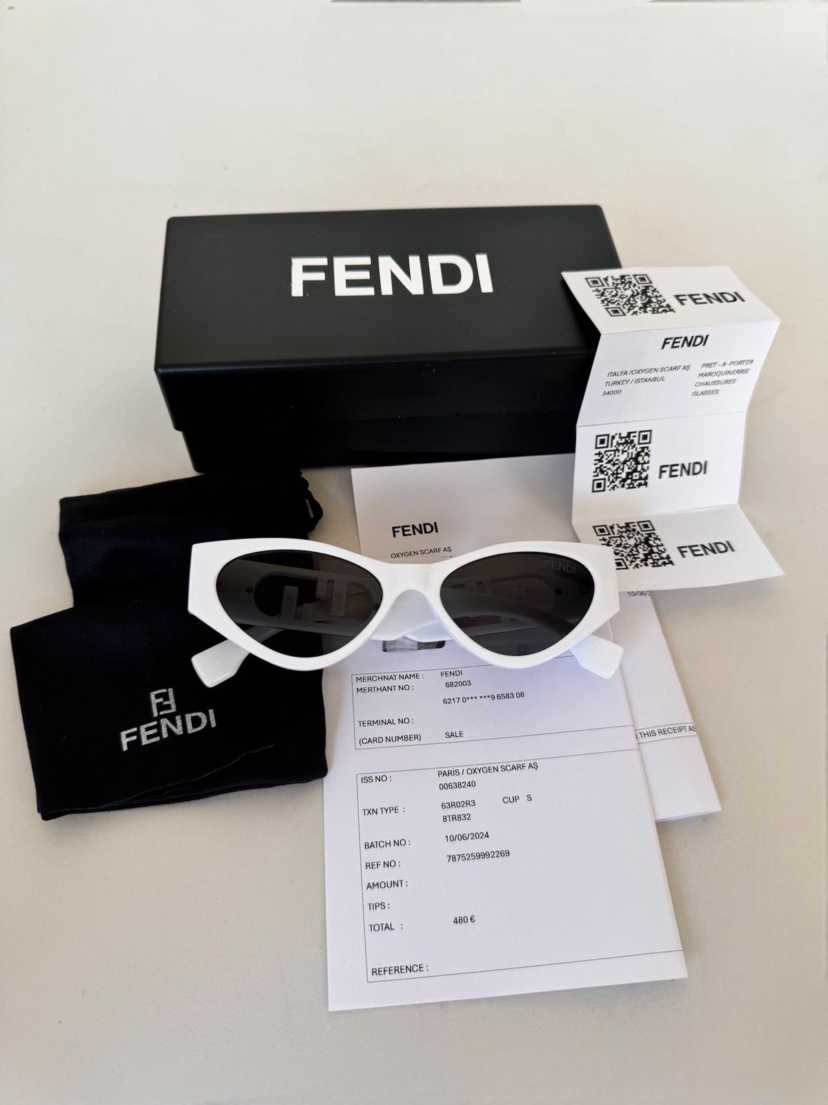 FENDI O'lock FE40049I 01A 54-17 Beyaz Kadın Güneş Gözlüğü