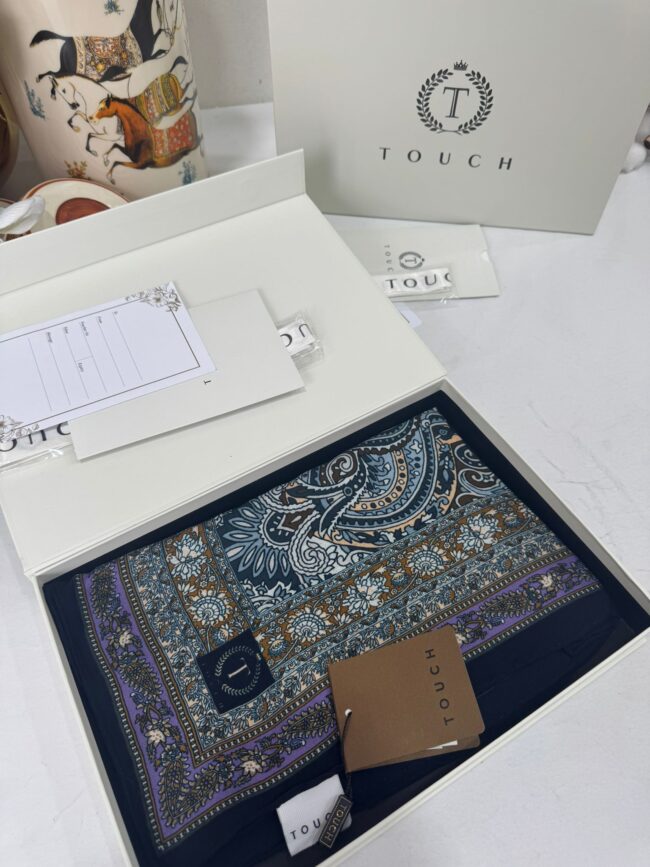 Touch İthal Etnik Desen Yün İpek Şal- 35110 - Siyah Mor