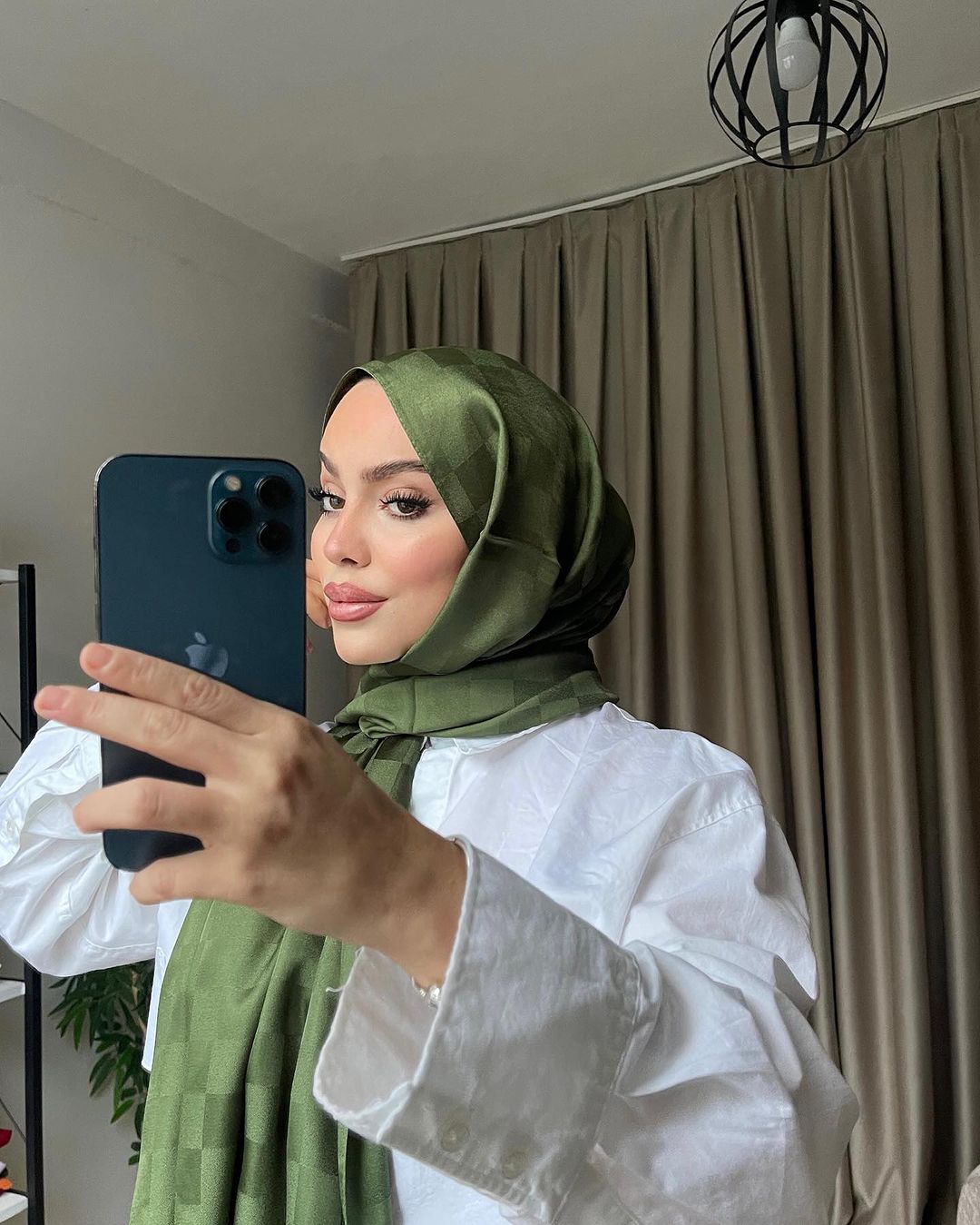 Dama İpeksi Jakar Şal - Haki - Organic ScarfsOrganic Scarfs