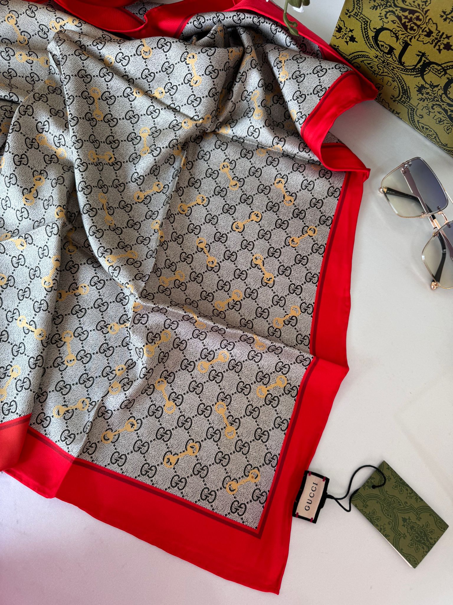 Gucci Kırmızı İthal İpek Eşarp 55467