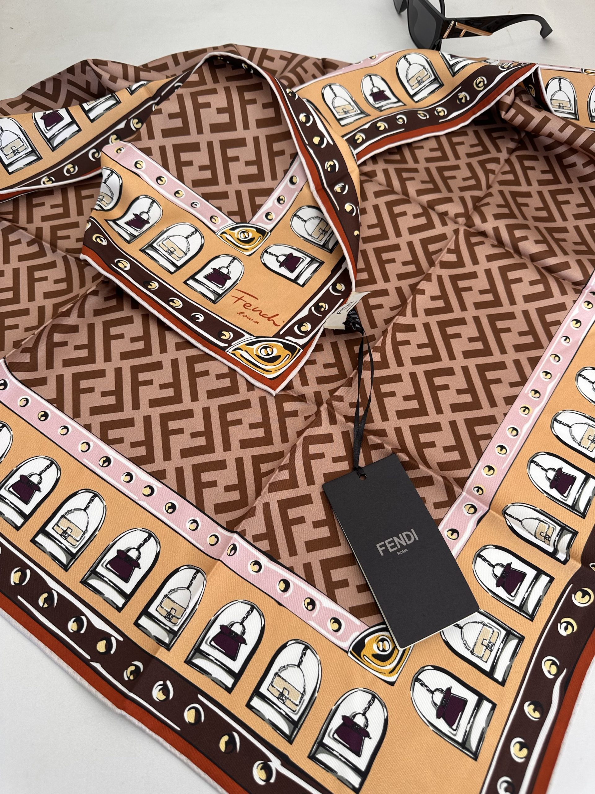 İthal İpek Fendi Eşarp 61001 - Görsel 2