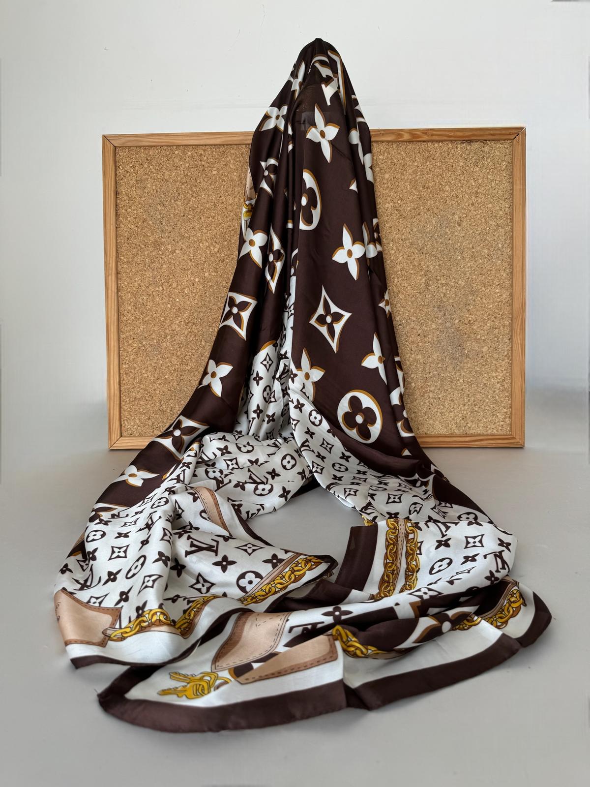 Louis Vuitton Zincir İthal Vual İpek Şal 014461 - Kahve