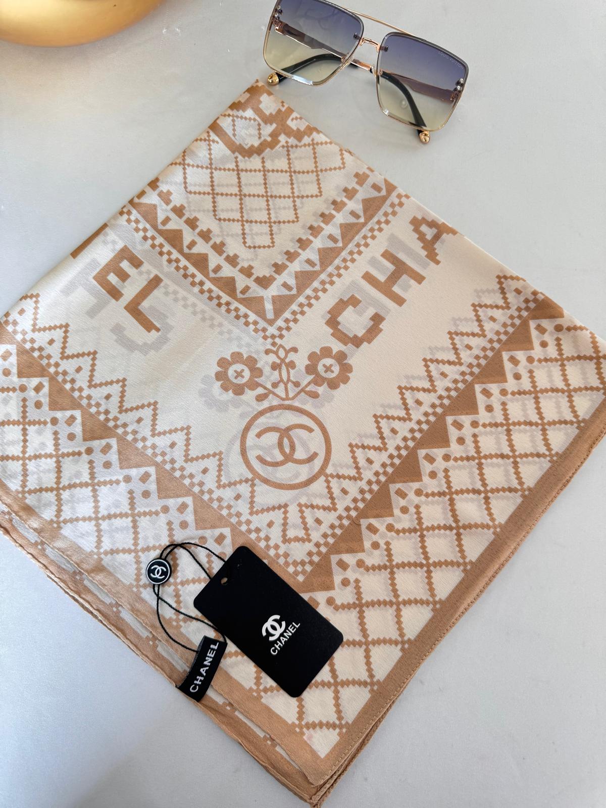Chanel İthal Vual İpek Şal 014461 - Bej