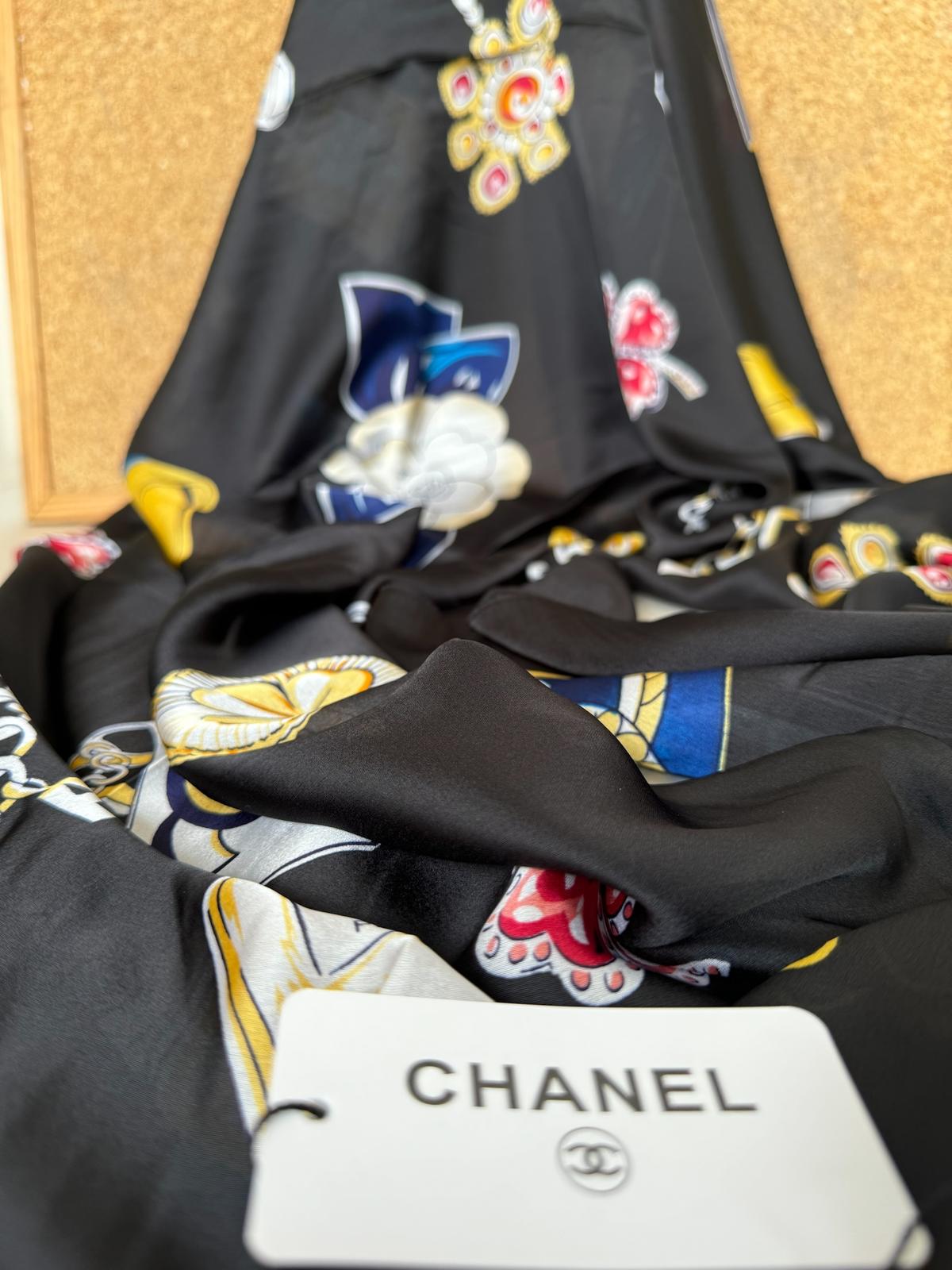 Chanel İthal Vual İpek Şal 014461 - Siyah - Görsel 2