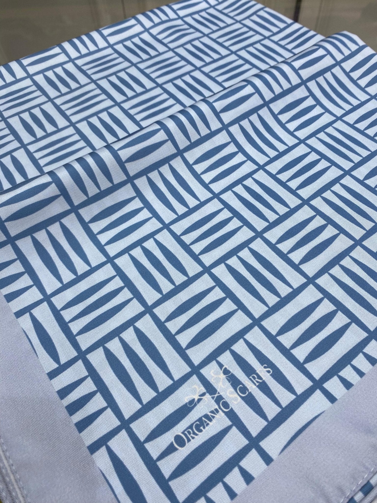 Kare Desen Twill Şal - Gri - Organic ScarfsOrganic Scarfs