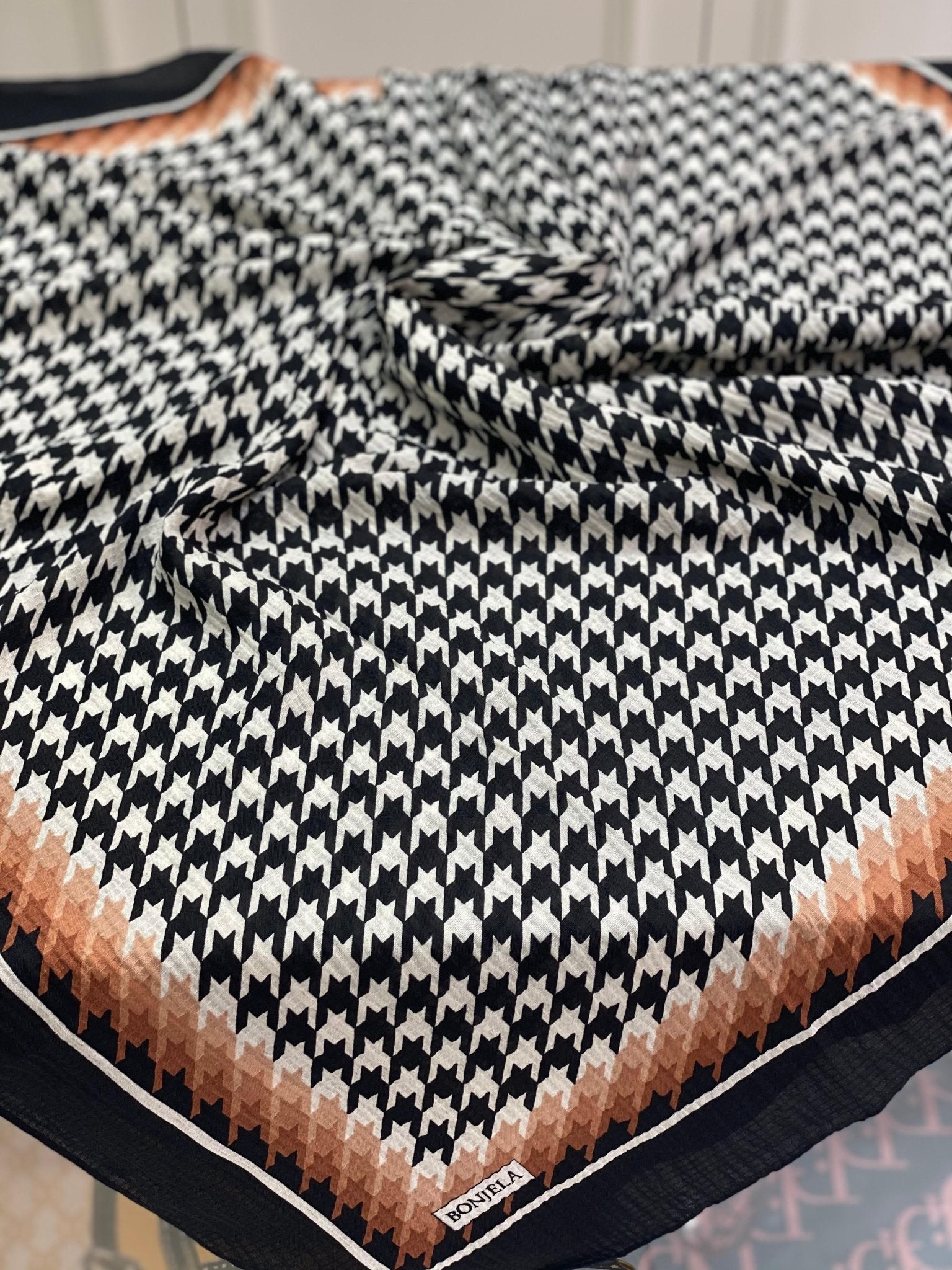 Kazayağı Desen Mio Cazz Eşarp - Camel - Organic ScarfsOrganic Scarfs