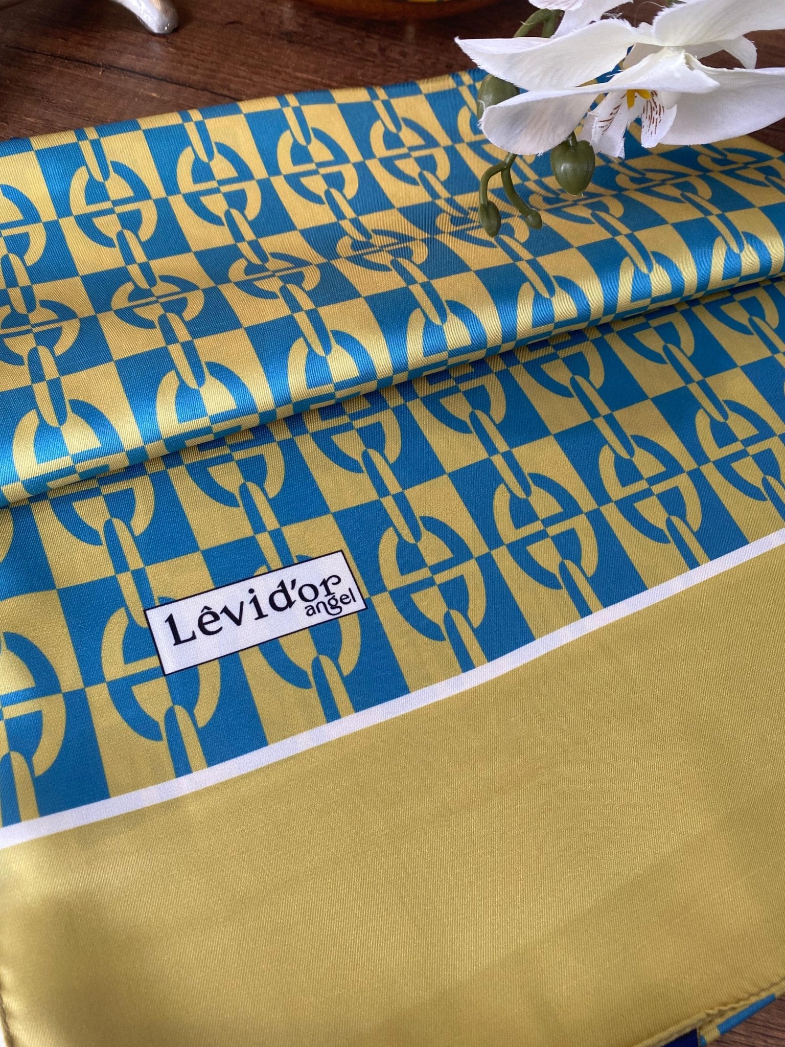 Levidor Angel İpek Şal 17834 - Yağ Yeşili - Organic ScarfsOrganic Scarfs