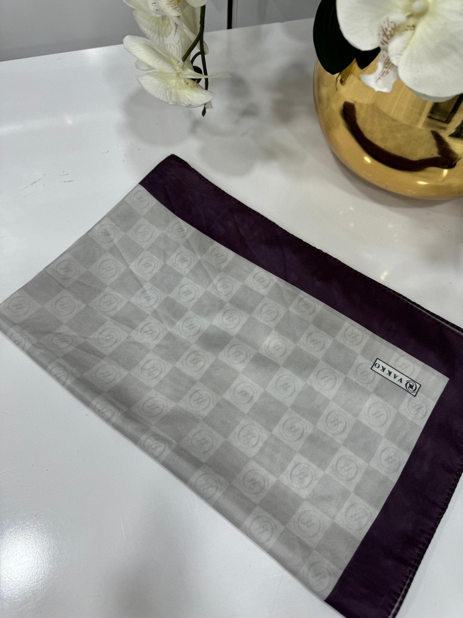 Vakko Monogram Desen İpeksi Şal - Gri - Organic ScarfsOrganic Scarfs