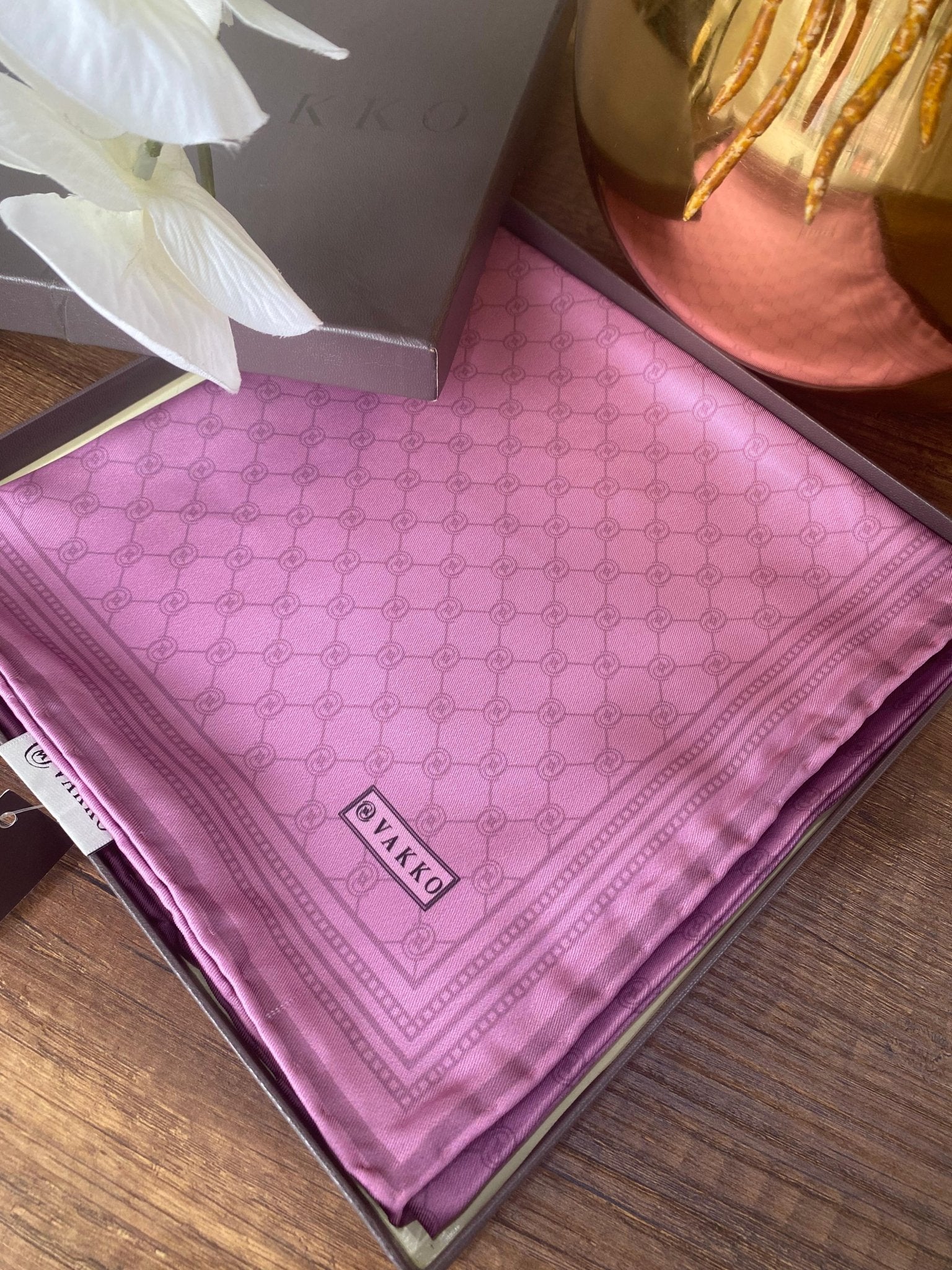 Vakko Monogram Twill İpek Eşarp 44104 - Gül Kurusu - Organic ScarfsOrganic Scarfs