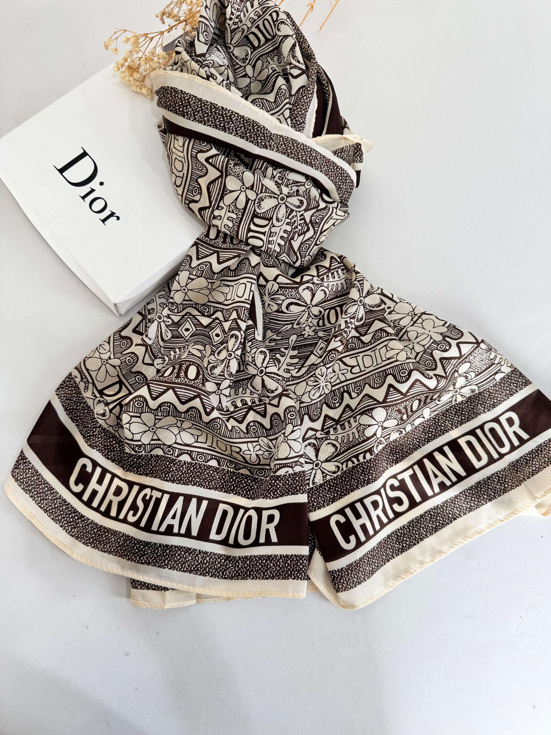 Dior İthal Vual İpek Şal 44983 - Bej