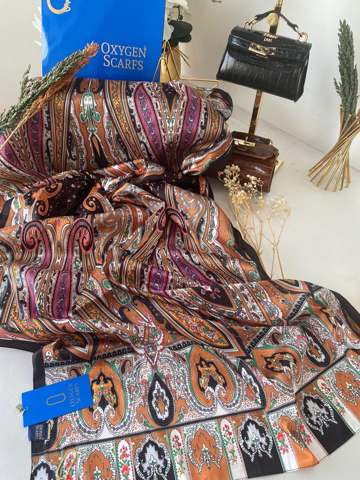 Etro Desen Vual İpek Şal 74839 - Siyah